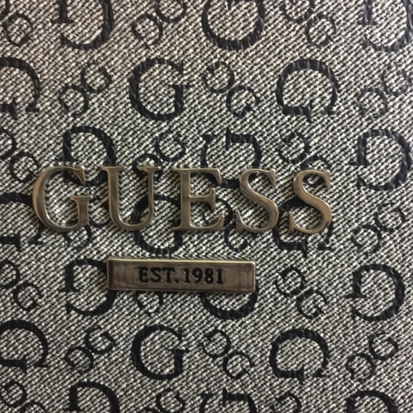 Guess handbag for women - Picture 4 of 5